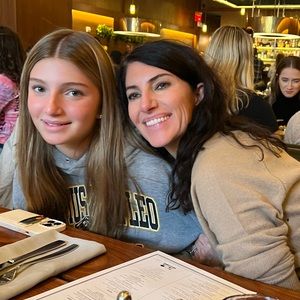 Meet your Posher, Suzanne